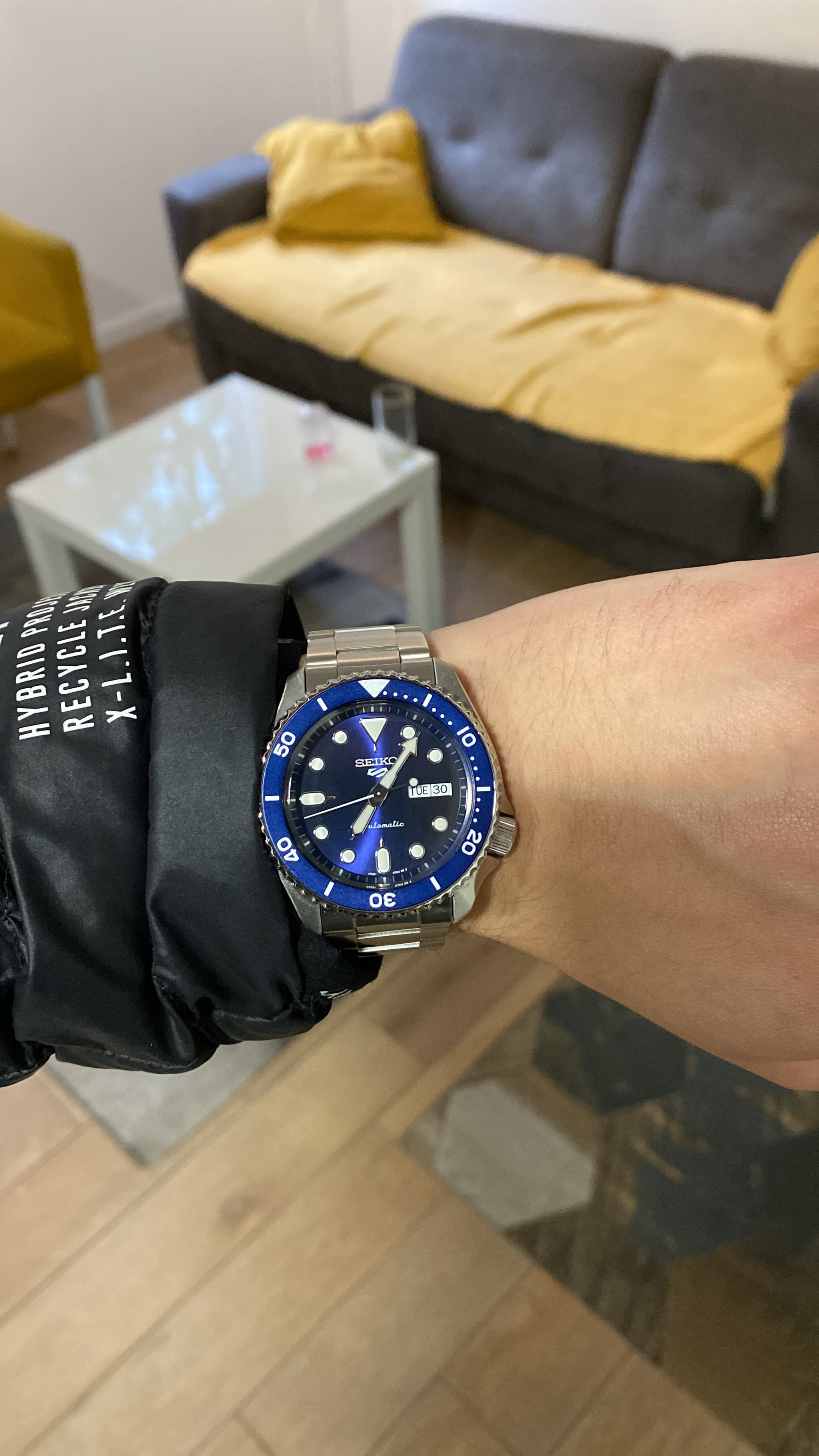 Seiko 5 Sports - Slika 1